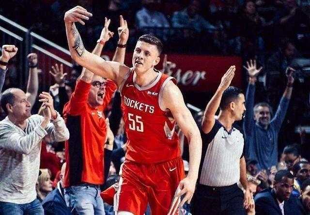 世界杯俄罗斯打沙特直播