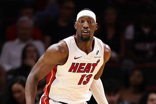 延边龙鼎可喜安vs陕西联合月亮泊