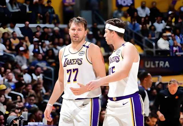 深圳新鹏城vs辽宁铁人农商银行